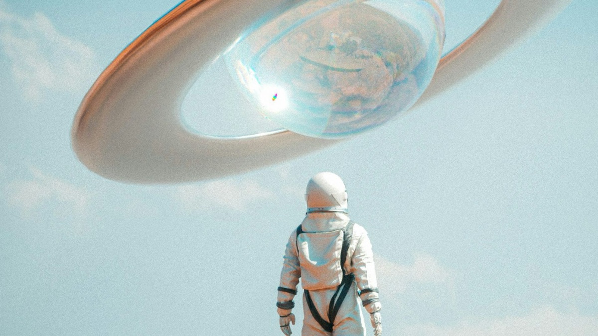 5 UFO Sightings We're Still Baffled By